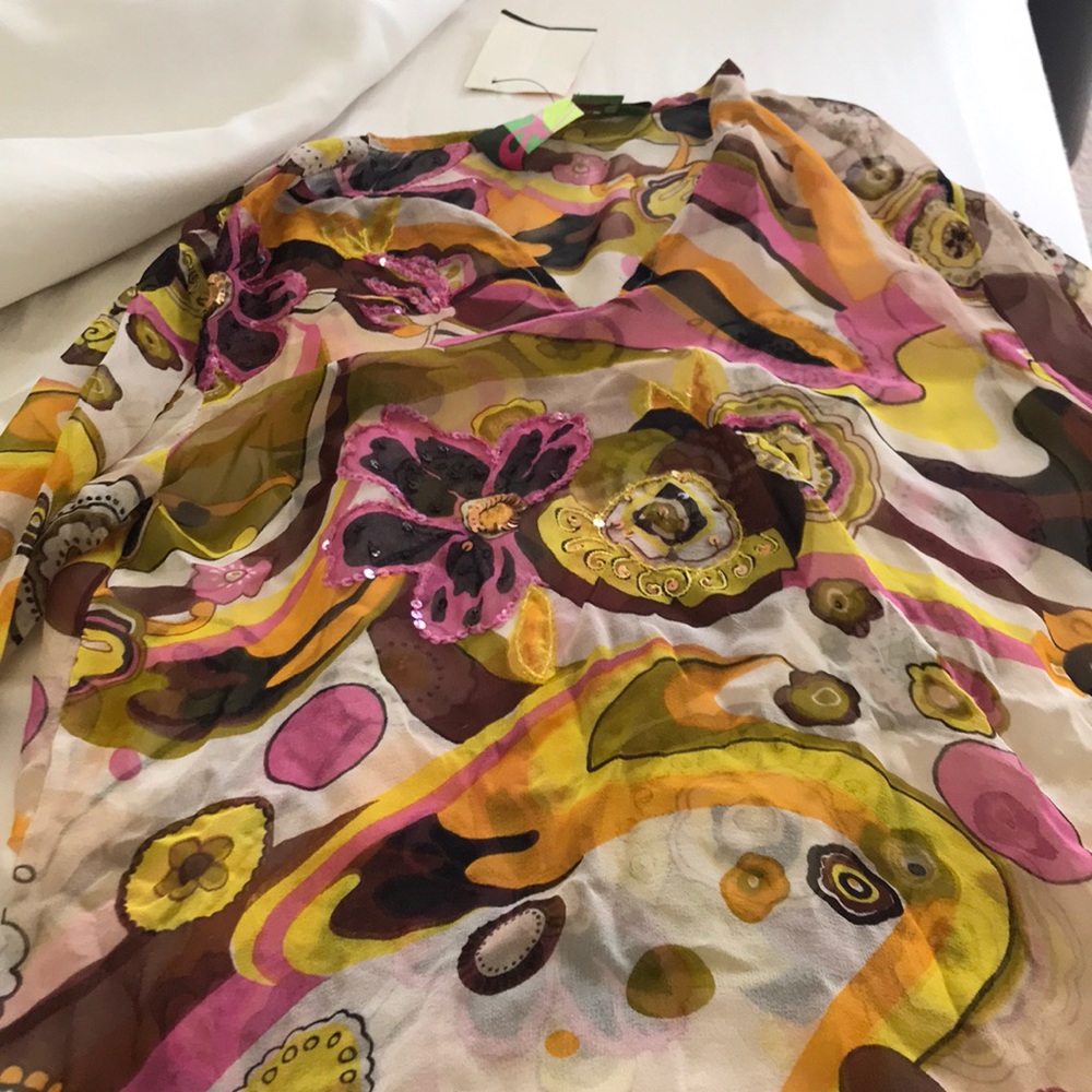 Chiffon printed bell sleeve blouse